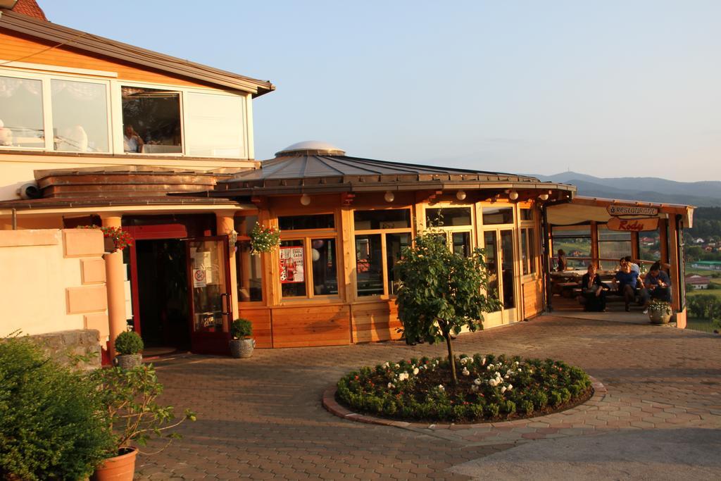 佩希恩罗迪住宿加早餐旅馆 Gornja Stubica 外观 照片