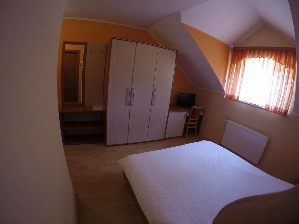佩希恩罗迪住宿加早餐旅馆 Gornja Stubica 外观 照片